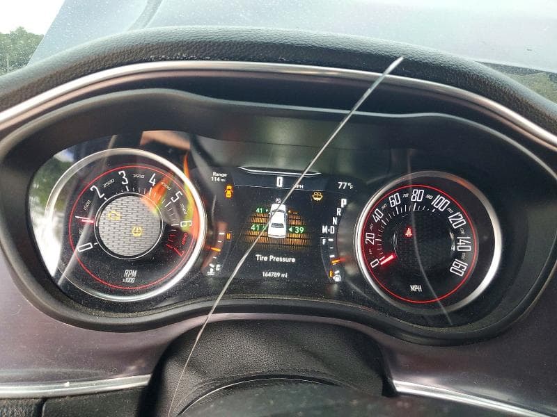 2017 DODGE CHALLENGER SXT 9