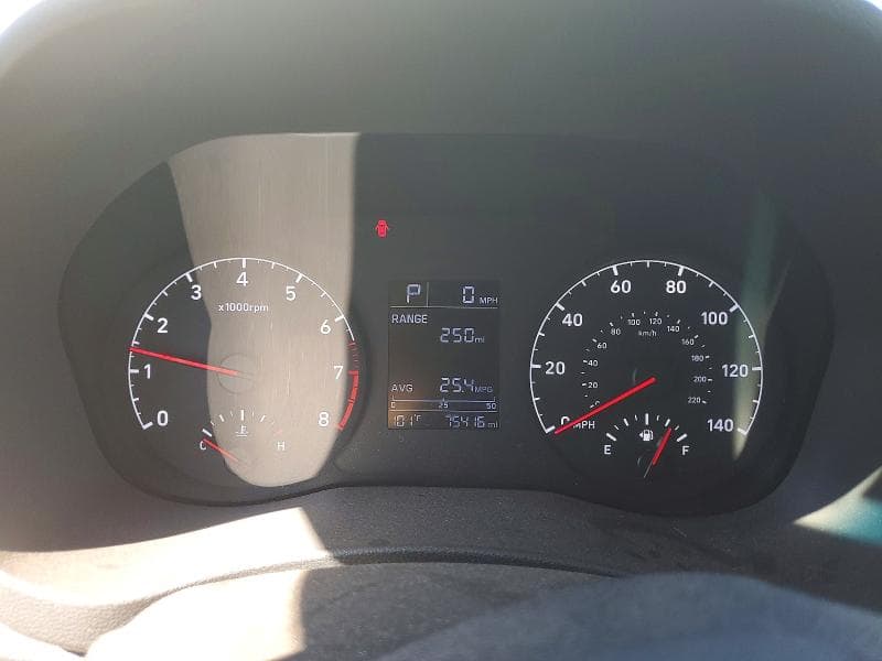 2018 HYUNDAI ACCENT SEL 9