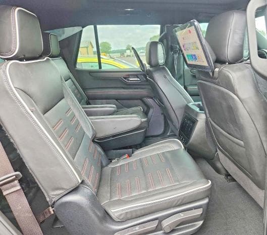 2025 GMC YUKON AT4 ULTIMATE 11