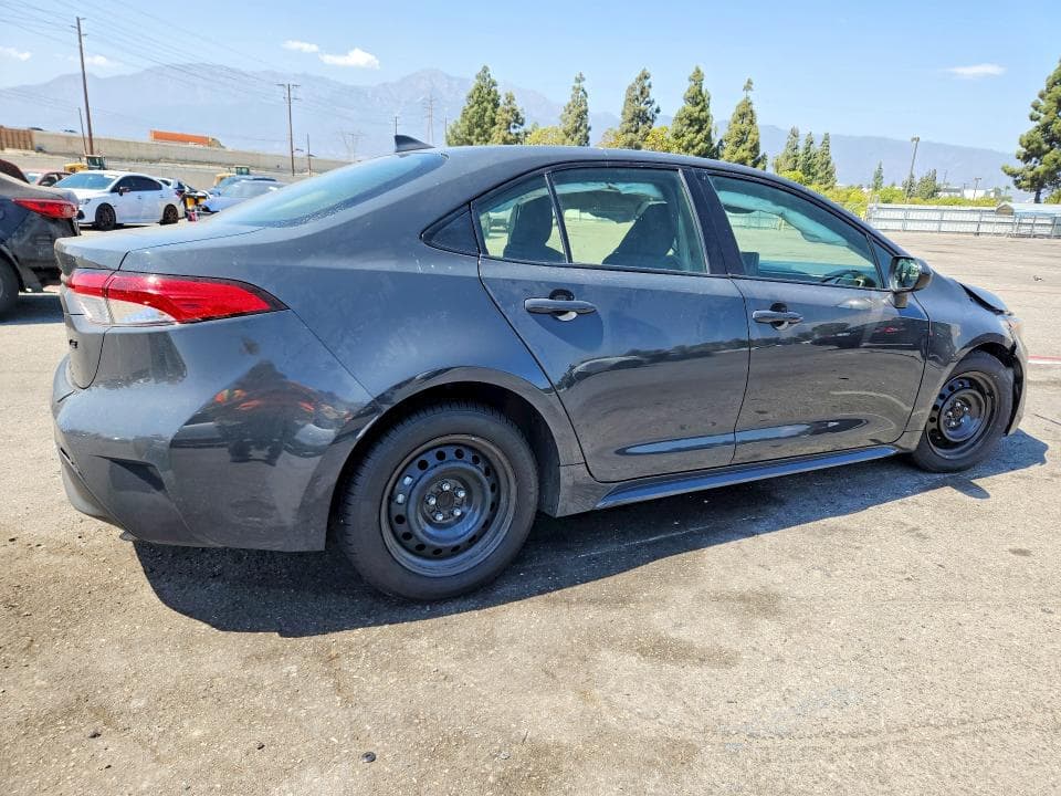 2024 TOYOTA COROLLA LE 3
