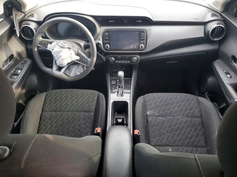 2021 NISSAN KICKS SV 8