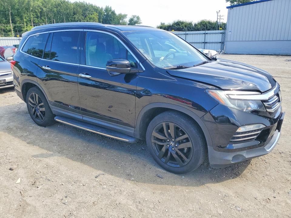 2017 HONDA PILOT TOURING 4