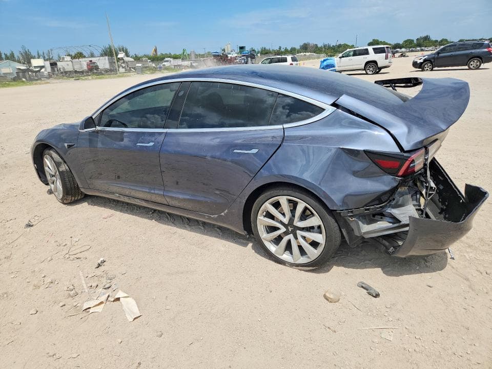2020 TESLA MODEL 3 2