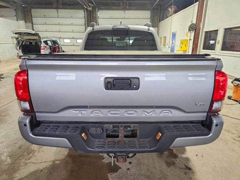 2018 TOYOTA TACOMA TRD SPORT 6