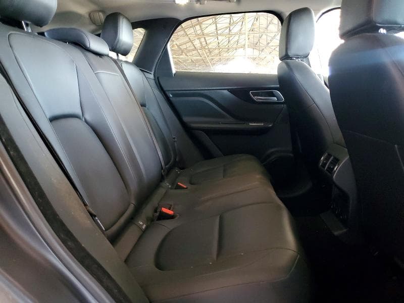 2018 JAGUAR F-PACE PREMIUM 10