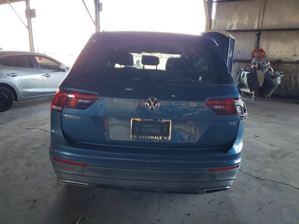 2018 VOLKSWAGEN TIGUAN S 6