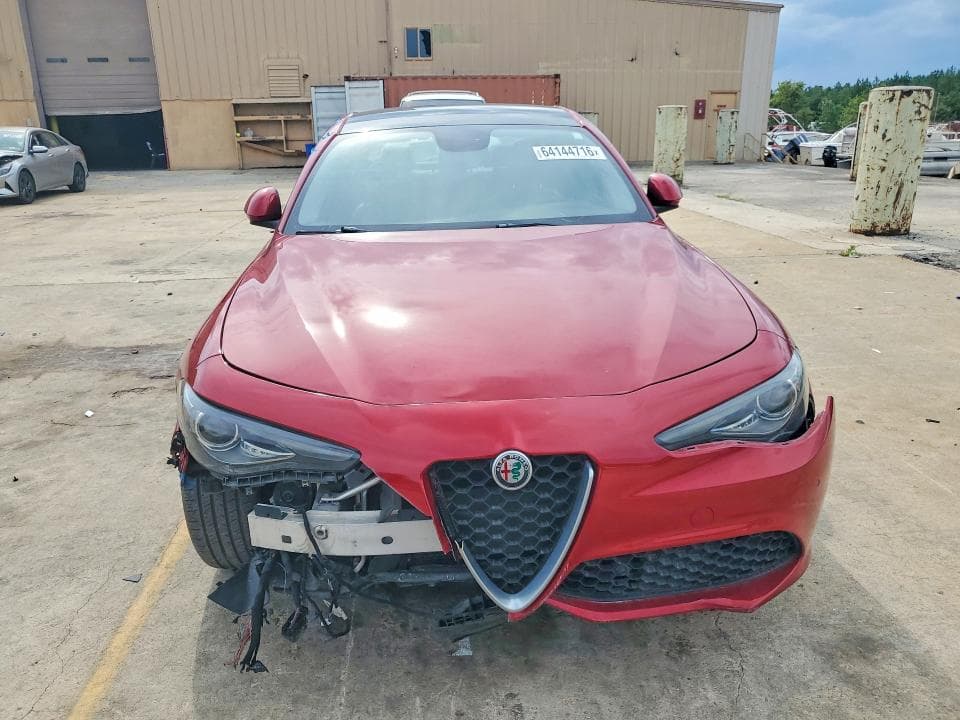 2017 ALFA ROMEO GIULIA TI 5