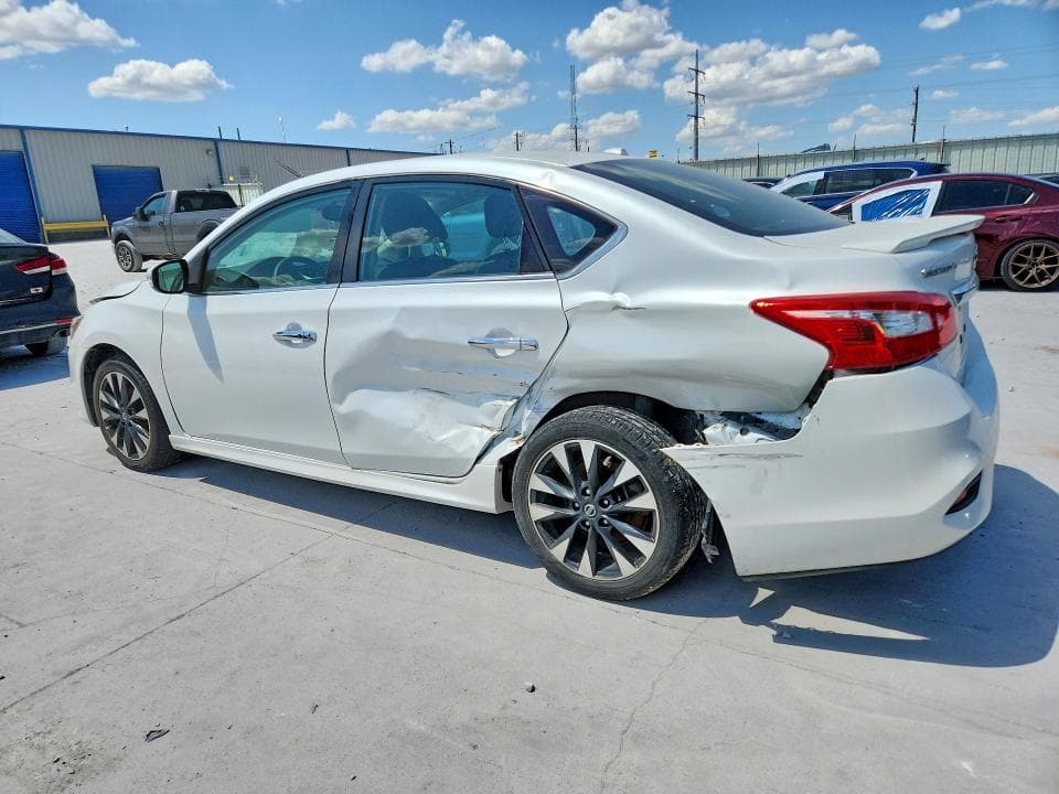 2019 NISSAN SENTRA SR 2
