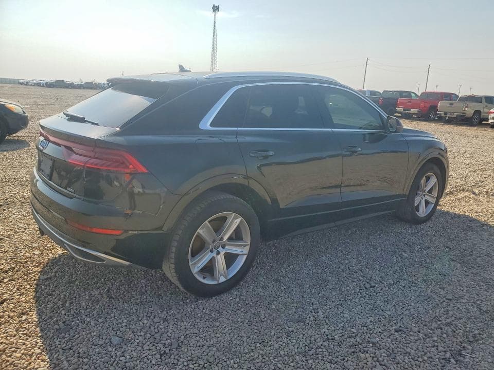2019 AUDI Q8 PREMIUM 3