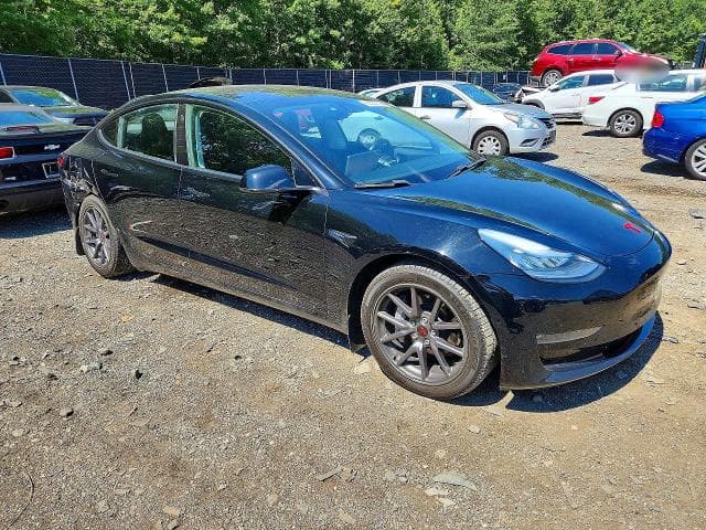 2018 TESLA MODEL 3 4