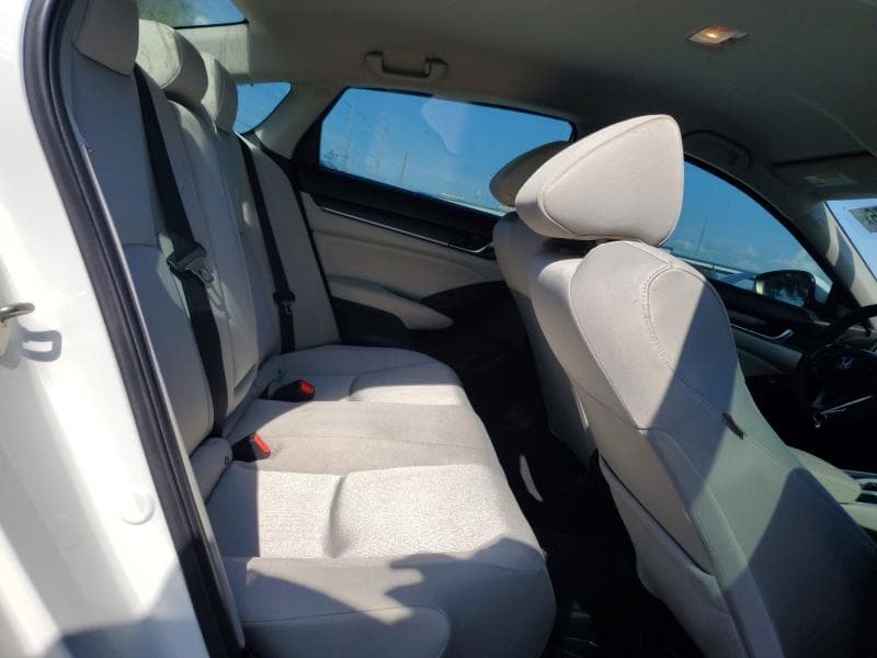 2019 HONDA ACCORD LX 10