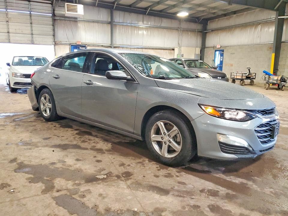 2023 CHEVROLET MALIBU LT 4