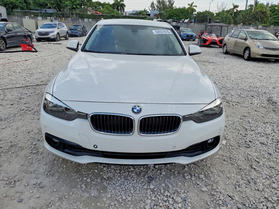 2017 BMW 320 I 5