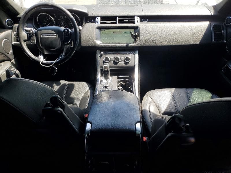 2017 LAND ROVER RANGE ROVER SPORT SE 8