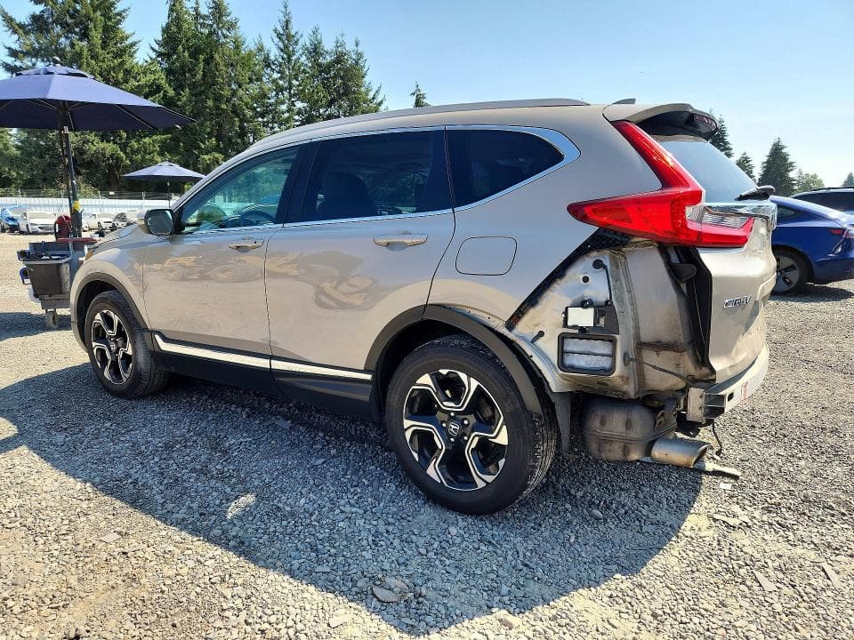 2017 HONDA CR-V TOURING 2