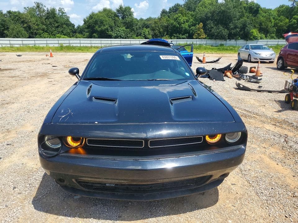 2020 DODGE CHALLENGER SXT 5