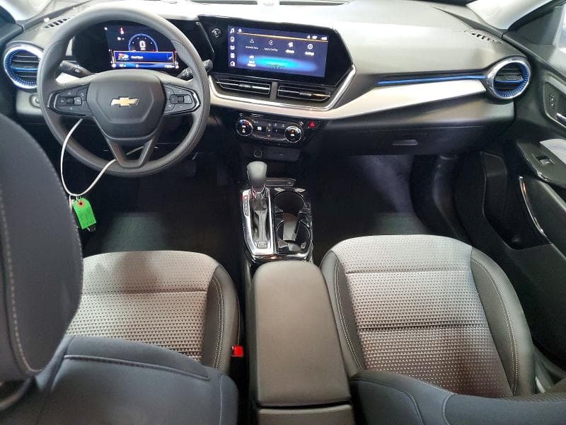 2025 CHEVROLET TRAX 1LT 8