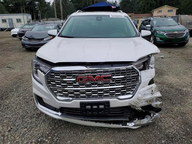 2024 GMC TERRAIN DENALI 5