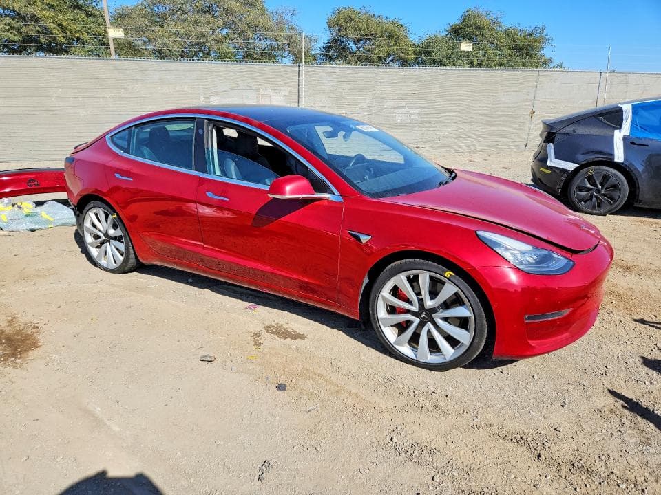 2019 TESLA MODEL 3 4