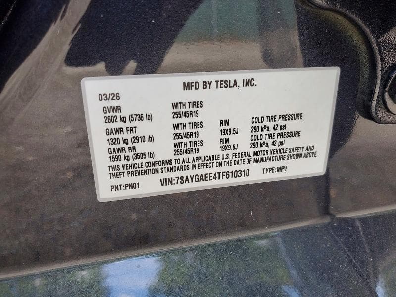 2026 TESLA MODEL Y 12