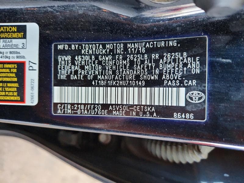 2017 TOYOTA CAMRY SE 12