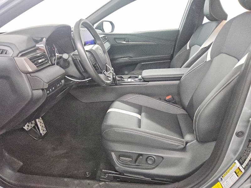 2026 TOYOTA CAMRY SE 7
