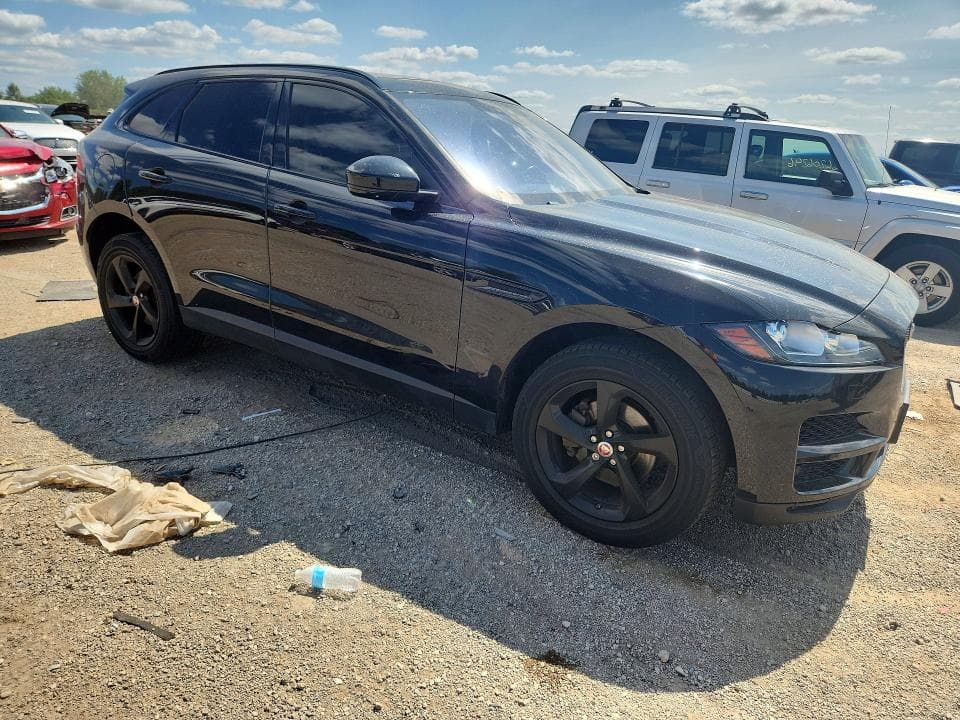 2018 JAGUAR F-PACE PREMIUM 4