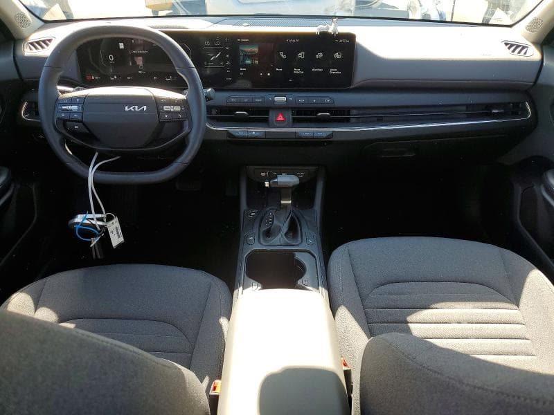 2025 KIA K4 EX 8