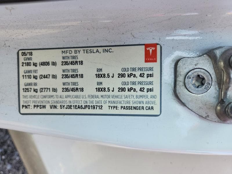 2018 TESLA MODEL 3 12