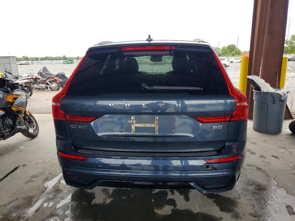 2024 VOLVO XC60 PLUS 6