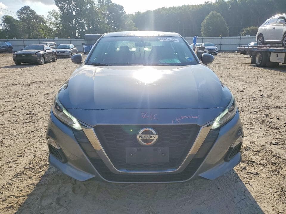 2019 NISSAN ALTIMA SR 5