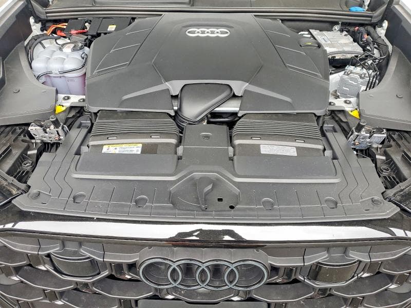 2025 AUDI Q8 PREMIUM PLUS S-LINE 11
