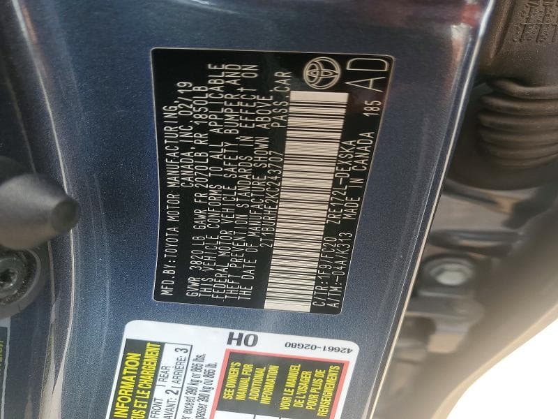 2019 TOYOTA COROLLA SE 12