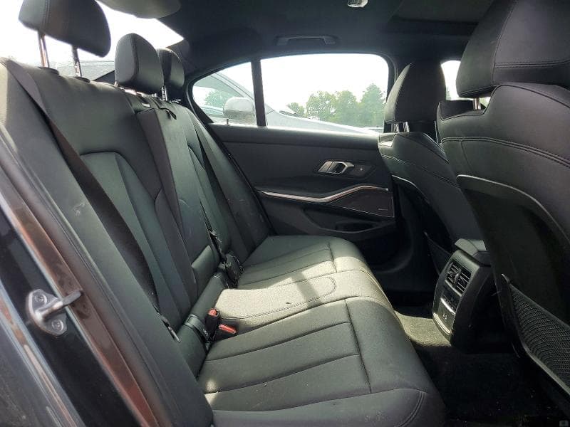 2021 BMW 330XE 10