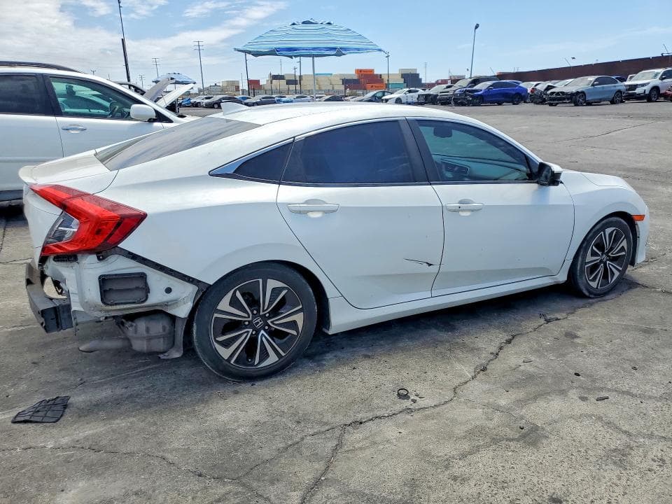 2018 HONDA CIVIC EXL 3