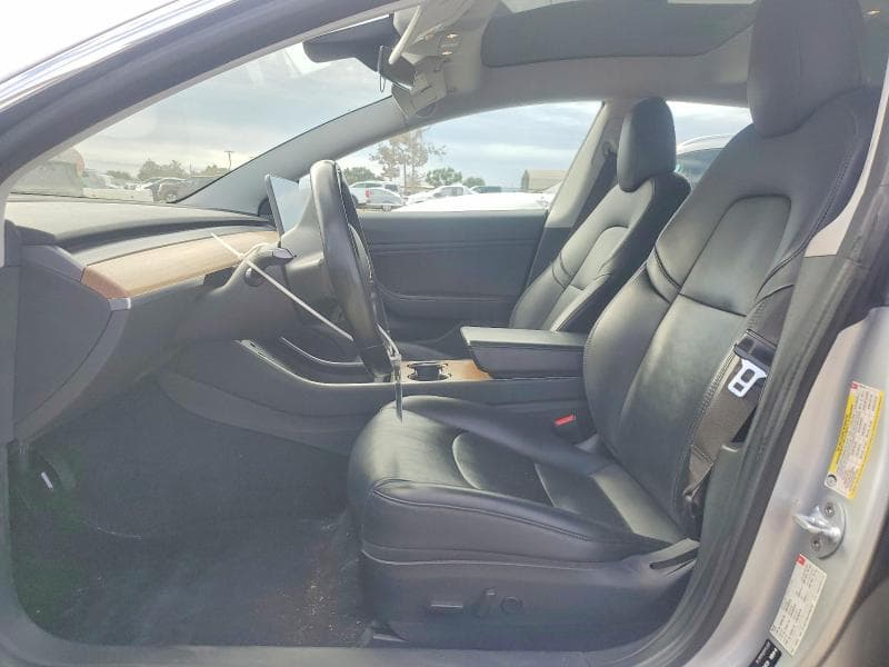 2018 TESLA MODEL 3 7