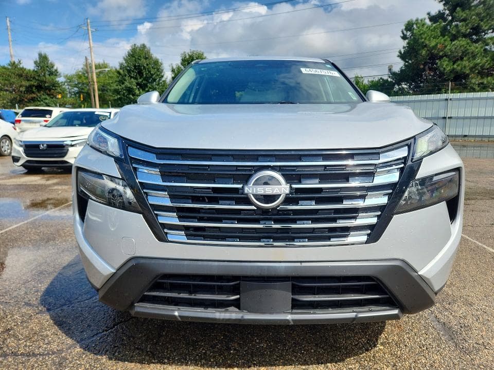 2025 NISSAN ROGUE SV 5