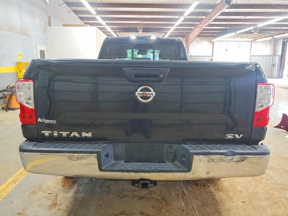 2017 NISSAN TITAN SV 6
