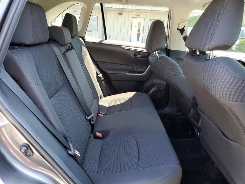 2021 TOYOTA RAV4 LE 11