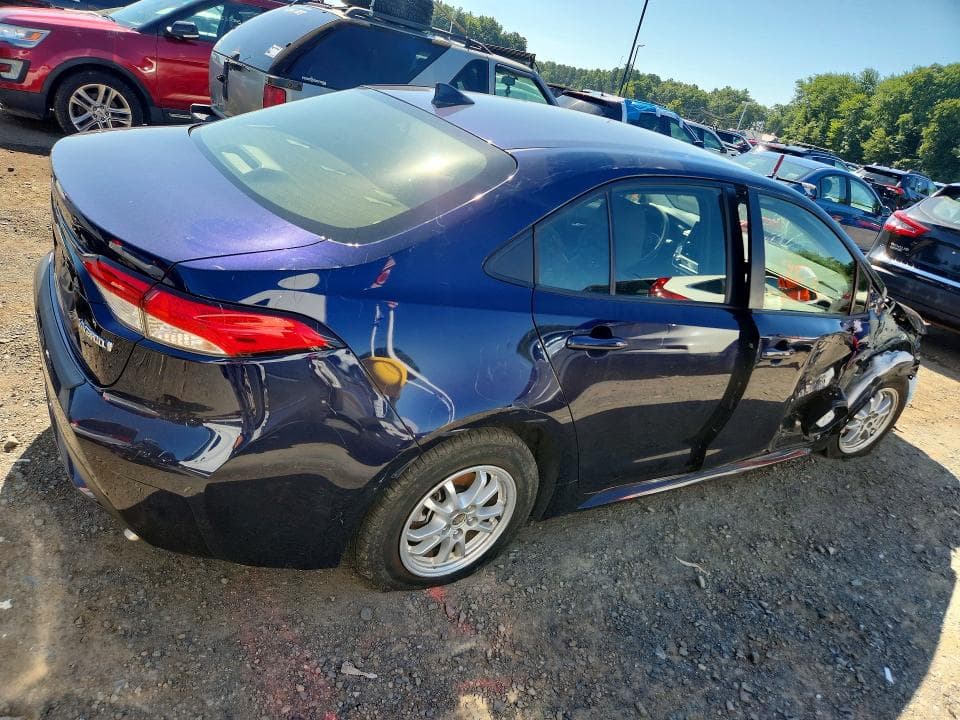 2020 TOYOTA COROLLA LE 3