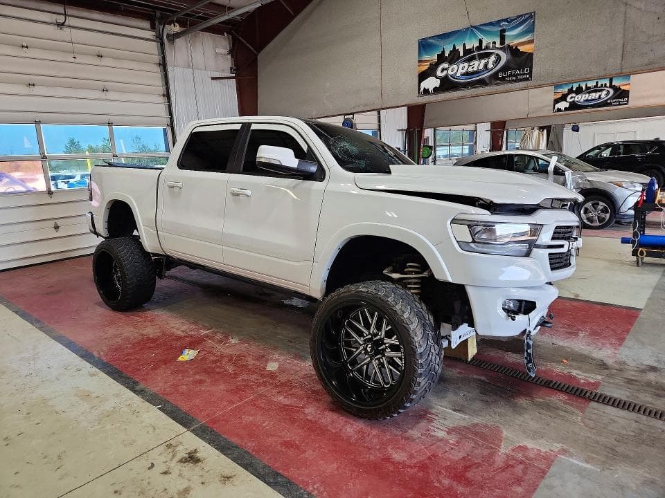 2020 RAM 1500 LARAMIE 4