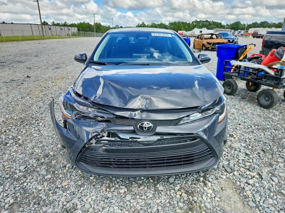 2025 TOYOTA COROLLA LE 5