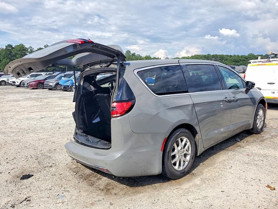 2025 CHRYSLER PACIFICA SELECT 3