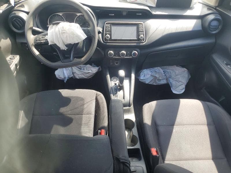 2024 NISSAN KICKS S 8