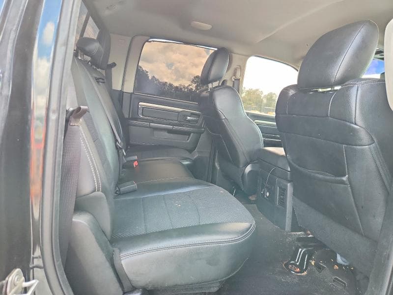 2017 RAM 1500 SPORT 10