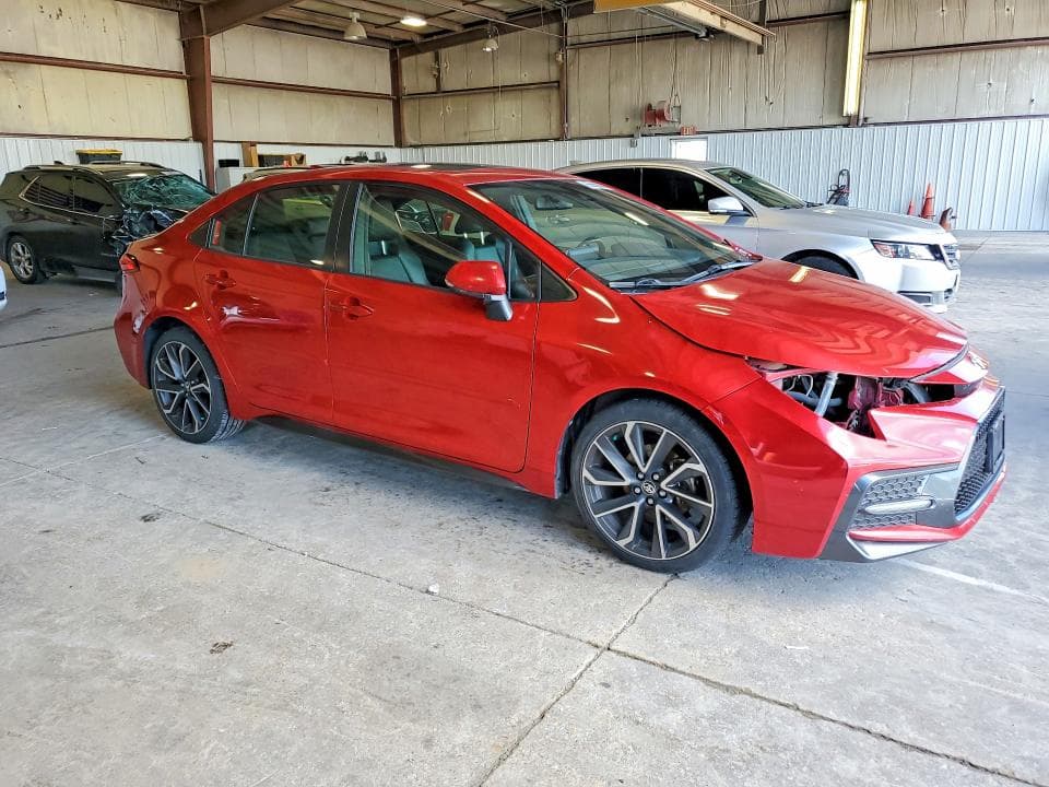 2020 TOYOTA COROLLA XSE 4
