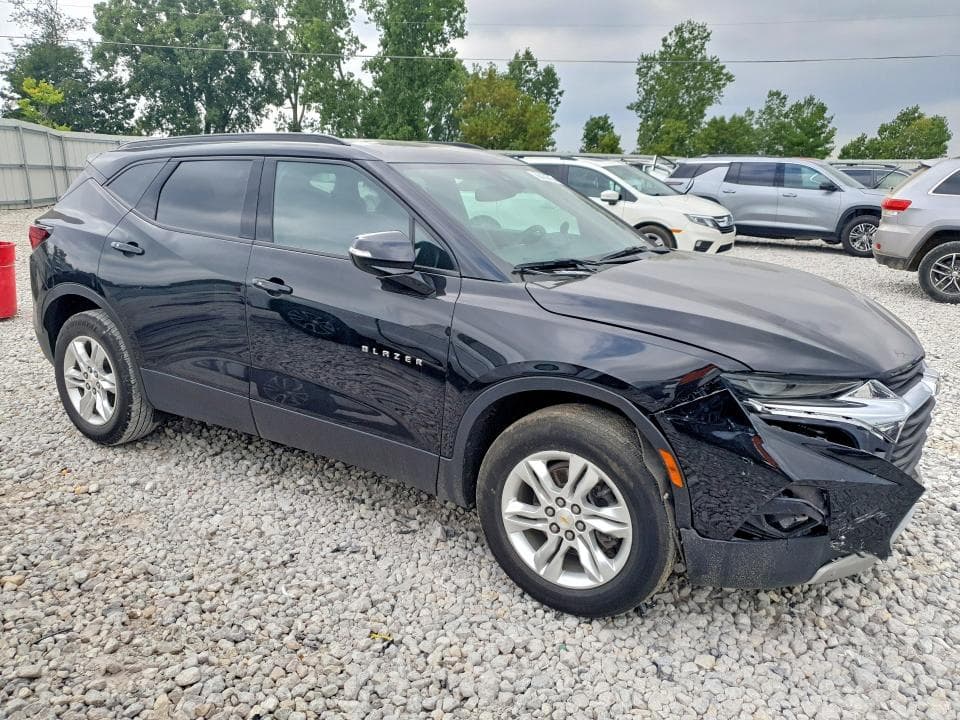 2022 CHEVROLET BLAZER 2LT 4