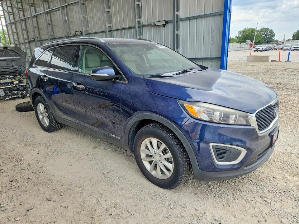 2017 KIA SORENTO LX V6 4