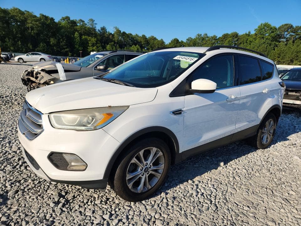 2017 FORD ESCAPE SE - 1