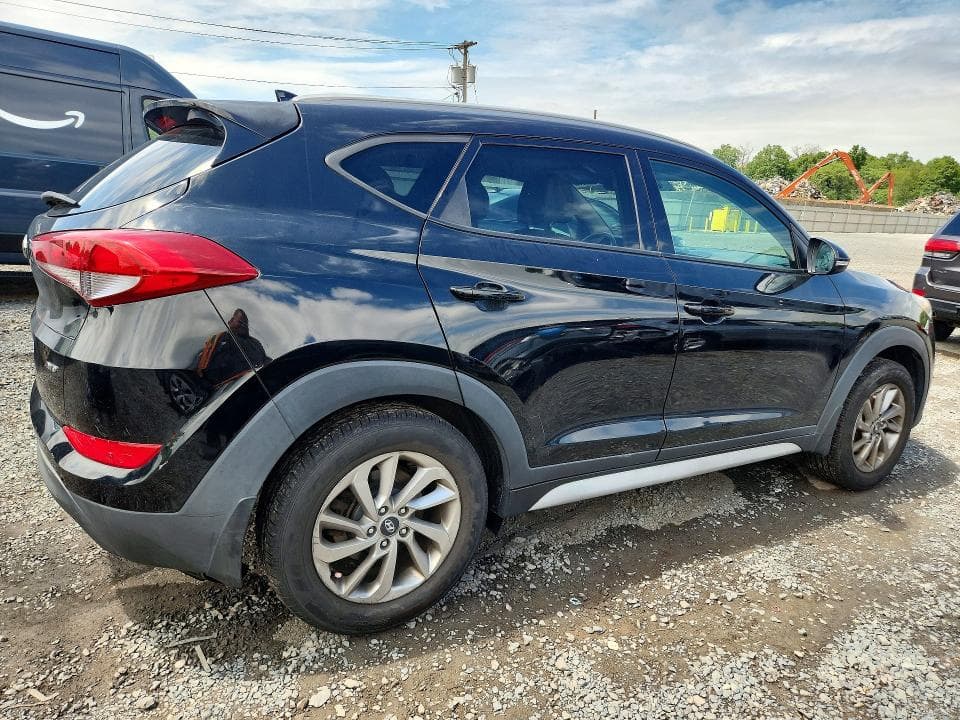2018 HYUNDAI TUCSON SEL PLUS 3